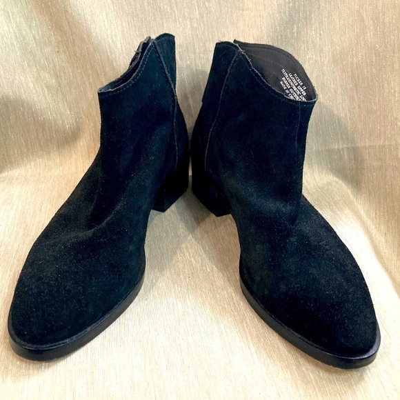Dolce Vita Shoes - DOLCE VITA  Sz 10 Tucker Onyx Colourway Suede Leather Ankle Booties
